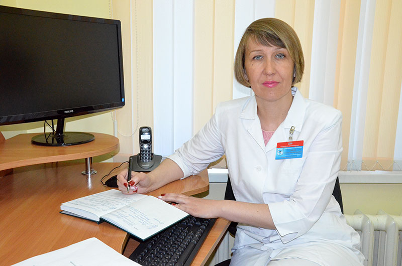 Медики Мозыря получили награды за вклад в борьбу с COVID-19