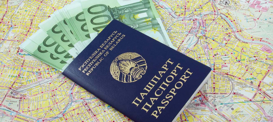 Таможня: "забытые" в паспорте деньги равно штраф