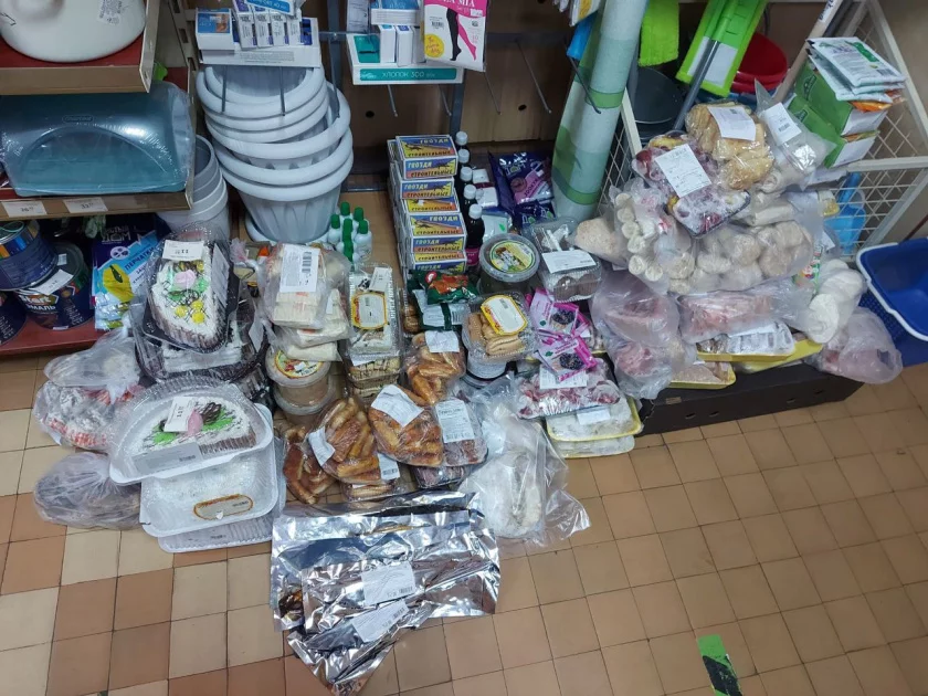 Более тонны продуктов запретили продавать в Гомельской области