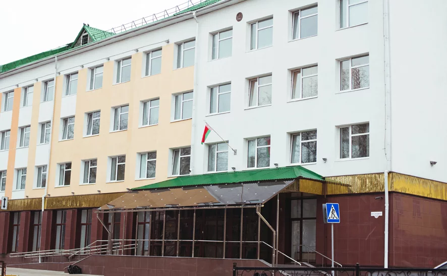 За деньги договорились о заключении договоров